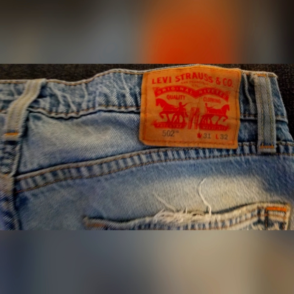 Levis 502
